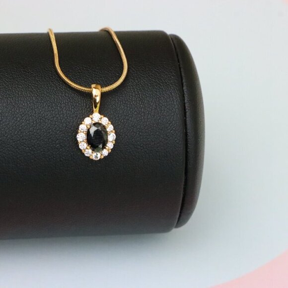 "Black Oval Pendant with Sparkling Halo in Gold-Plated Brass Setting, XPPT1814 - Picture 7 of 13